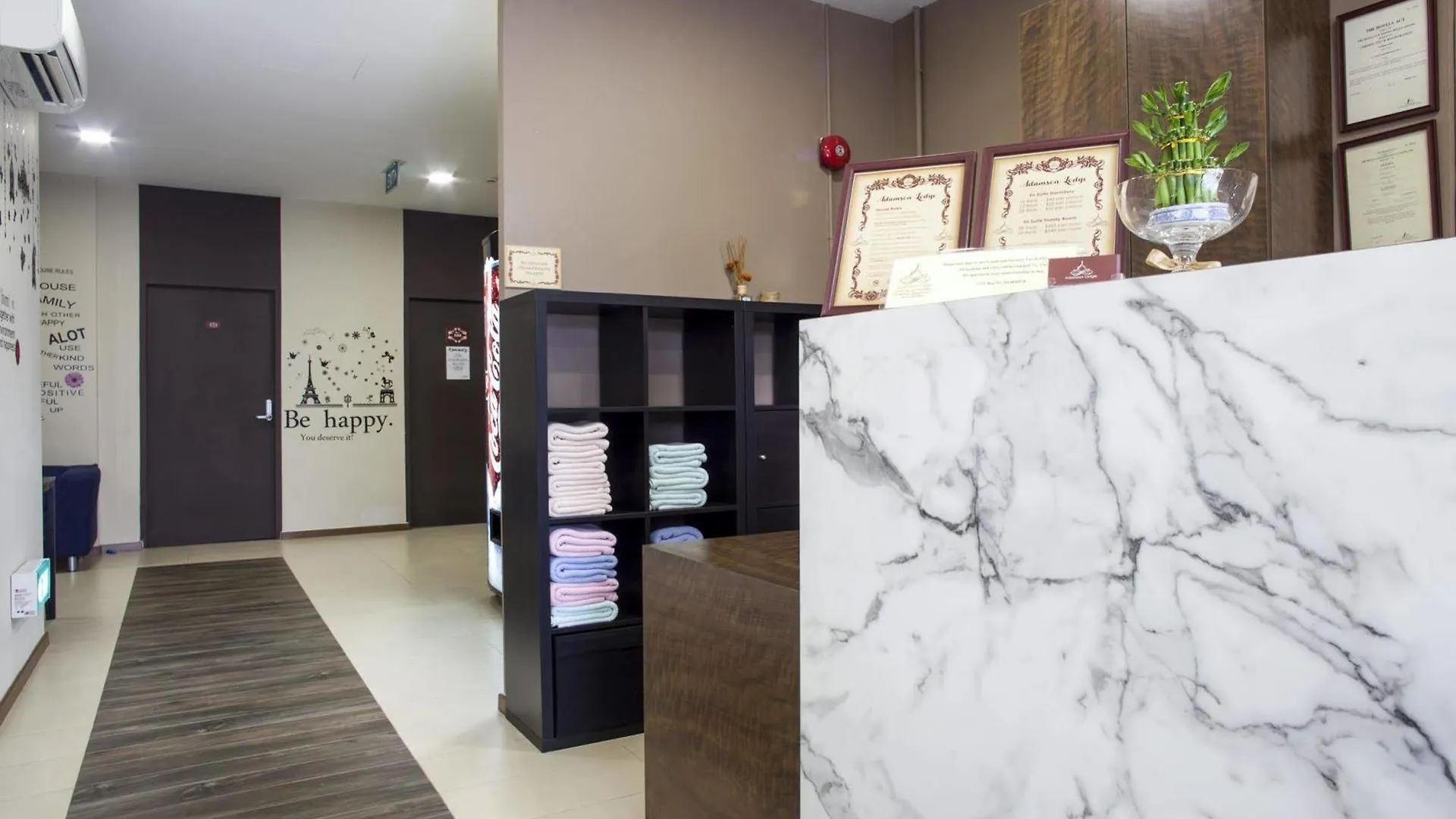 Adamson Lodge - Hostel Singapore